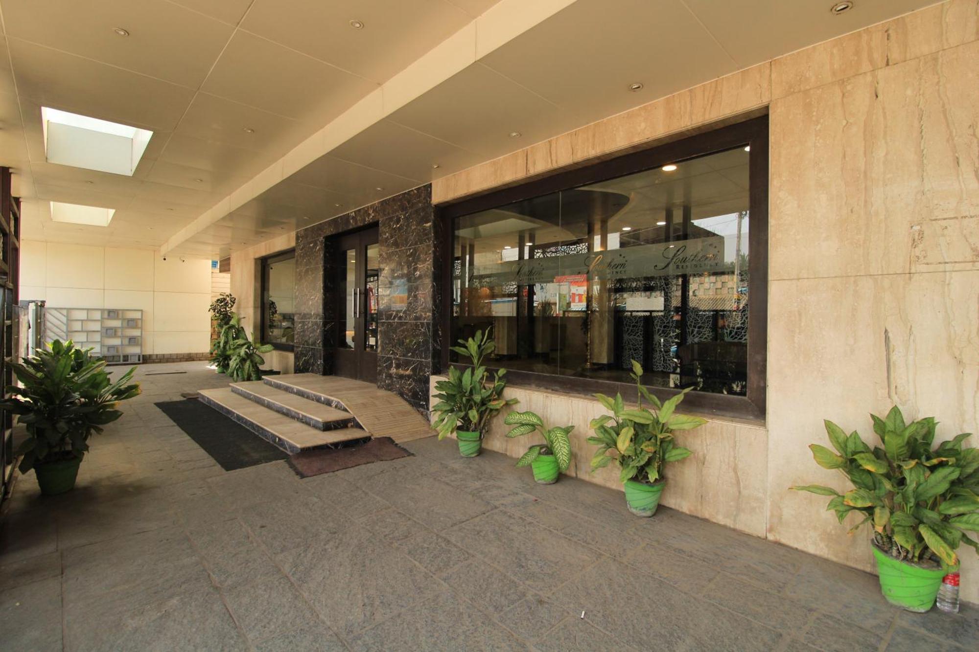 Hotel Southern Residency Kelambakkam Ngoại thất bức ảnh