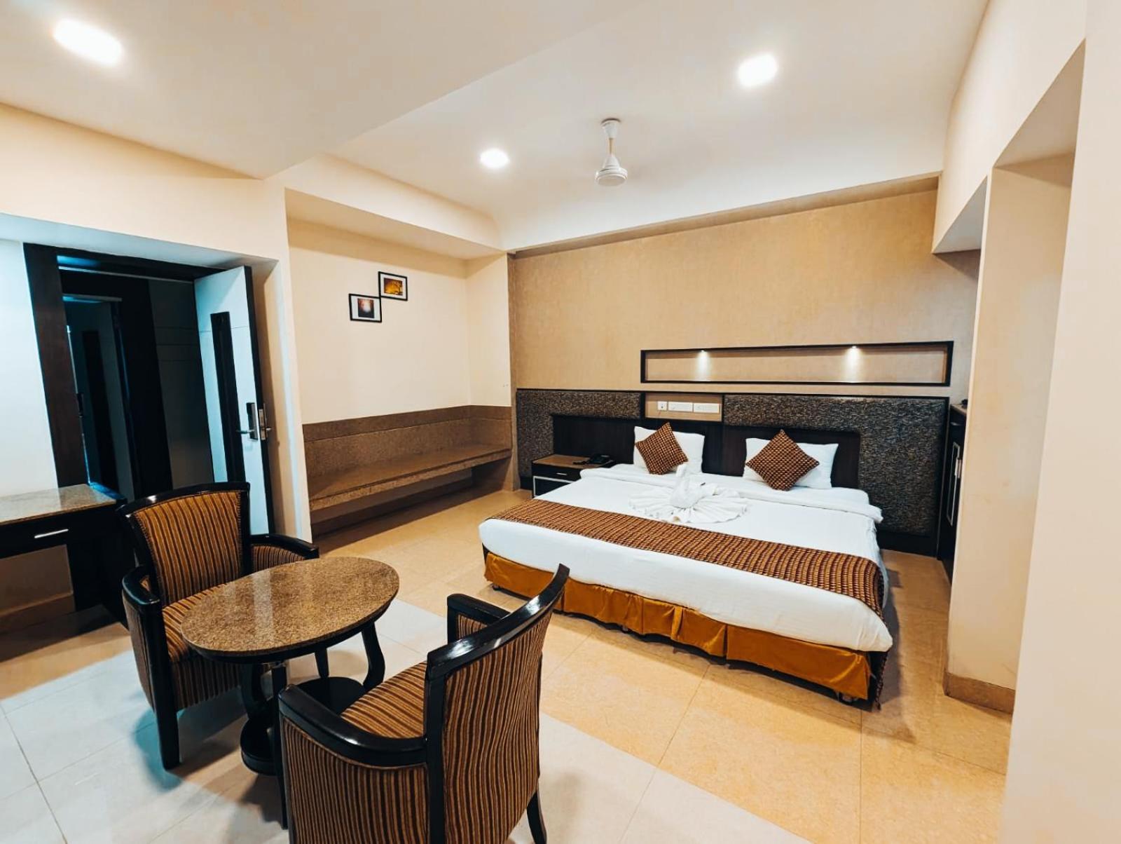 Hotel Southern Residency Kelambakkam Ngoại thất bức ảnh