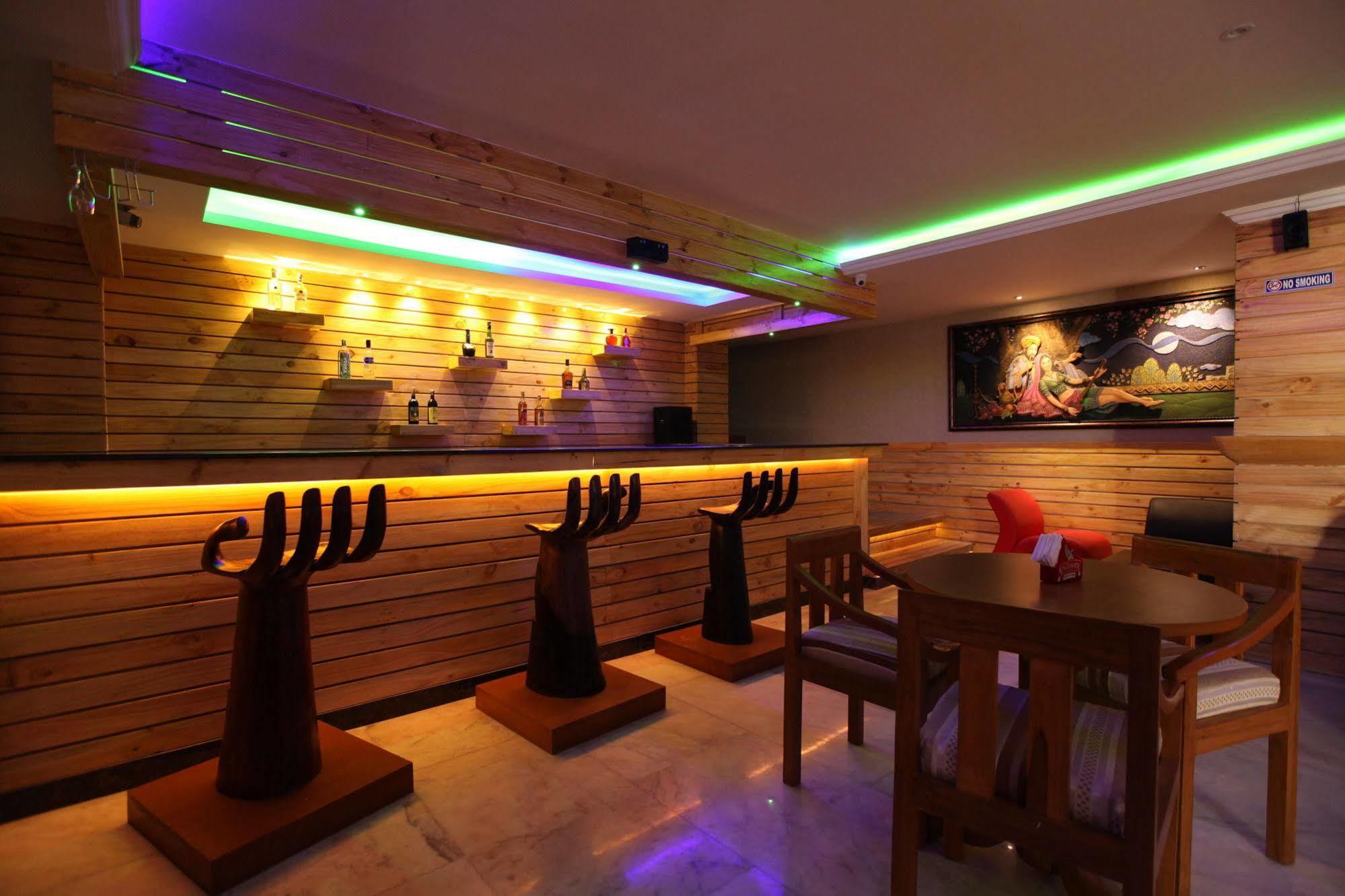 Hotel Southern Residency Kelambakkam Ngoại thất bức ảnh