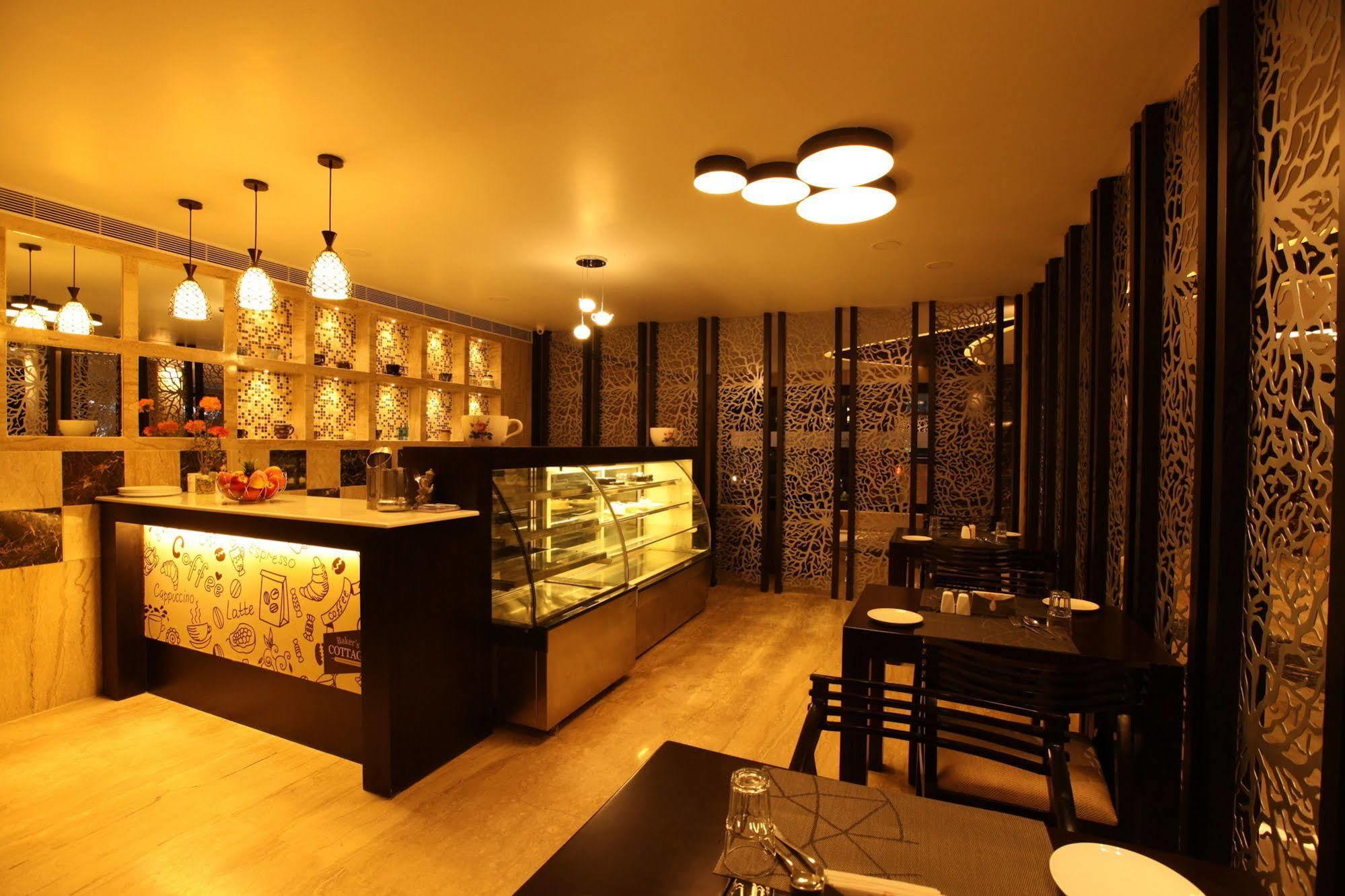 Hotel Southern Residency Kelambakkam Ngoại thất bức ảnh